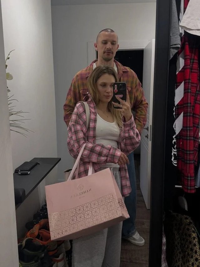 Тарас Цимбалюк та Олена Світлицька під час спільного танцю в Instagram